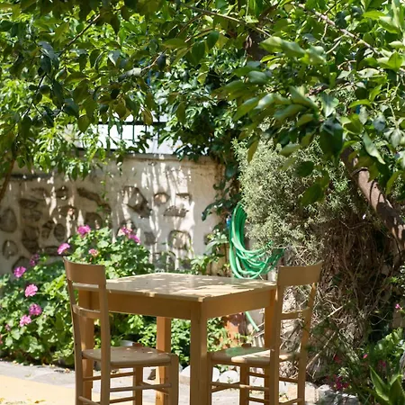 酒店 αγία κυριακή Traditional Agia Kiriaki (Magnesia)